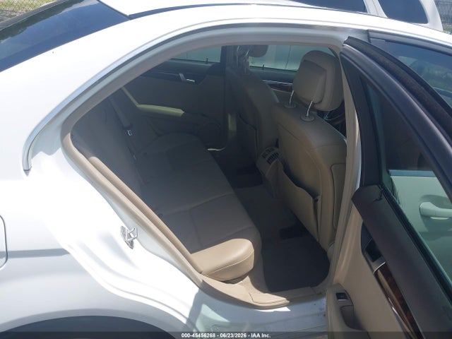 WDDGF4HB2ER317636 Mercedes-Benz C 250 Sport