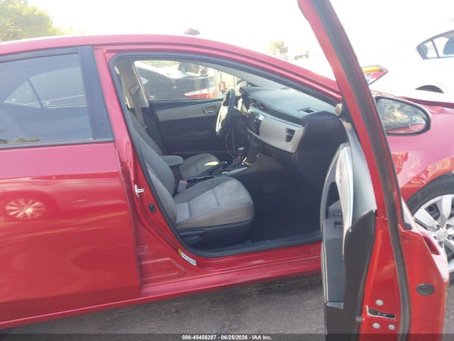 Toyota COROLLA LE 2015 5YFBURHE1FP320329 Image 5