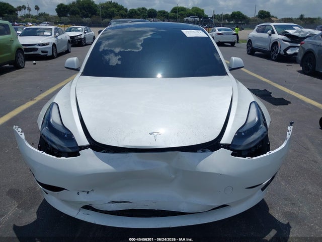 Tesla Model 3 Rear-wheel Drive 2023 5YJ3E1EA2PF613898 Image 11