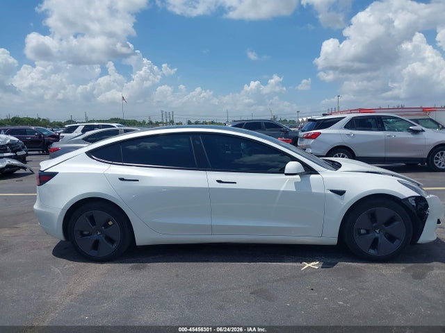Tesla Model 3 Rear-wheel Drive 2023 5YJ3E1EA2PF613898 Image 12