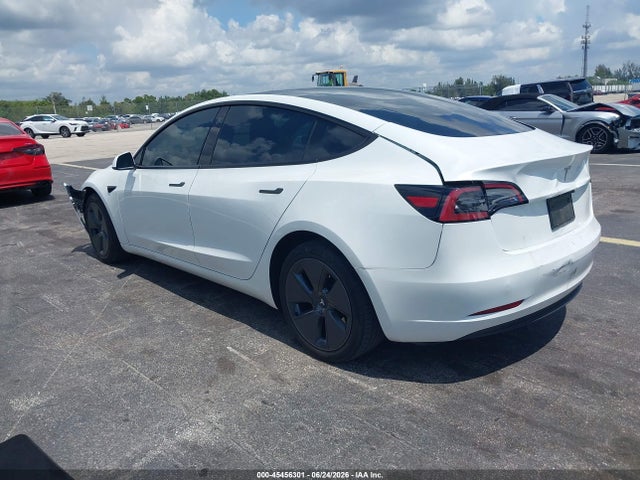 Tesla Model 3 Rear-wheel Drive 2023 5YJ3E1EA2PF613898 Image 3