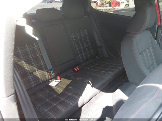 Продажа на аукционе авто 2011 Volkswagen Gti 2-door, vin: WVWED7AJ6BW327223, номер лота: 45456318