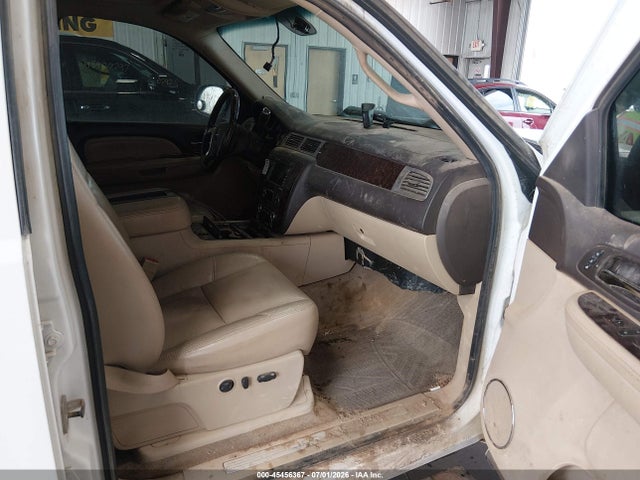 45456367 :رقم المزاد ، 3GTEK03289G270020 vin ، 2009 Gmc Sierra 1500 Denali مزاد بيع