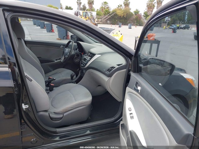 Aukcja sprzedaży 2014 Hyundai Accent Se, vin: KMHCU5AE0EU141932, numer aukcji: 45456390