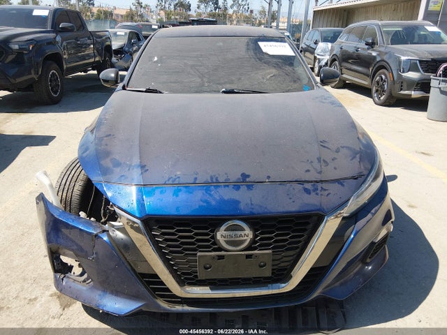 1N4BL4CV5NN360251 Nissan Altima Sr Fwd