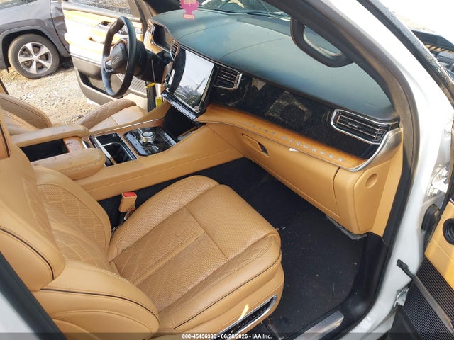 Продажа на аукционе авто 2022 Jeep Grand Wagoneer Series Iii 4x4, vin: 1C4SJVGJ2NS111646, номер лота: 45456396