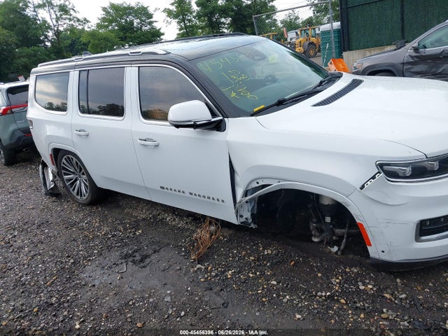 Продажа на аукционе авто 2022 Jeep Grand Wagoneer Series Iii 4x4, vin: 1C4SJVGJ2NS111646, номер лота: 45456396
