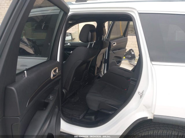 Jeep Grand Cherokee Laredo 2014 1C4RJFAGXEC232856 Image 8