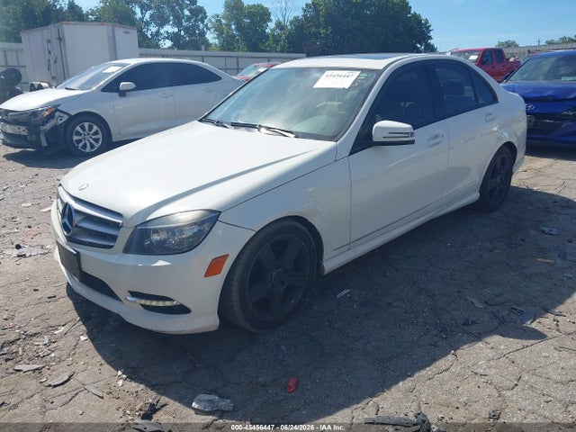 Продаж на аукціоні авто 2011 Mercedes-benz C 300 Luxury/sport, vin: WDDGF5EB7BR177167, номер лоту: 45456447