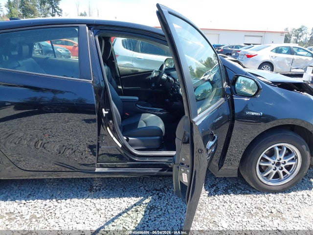 45456486 :رقم المزاد ، JTDL9RFU5K3001289 vin ، 2019 Toyota Prius Xle مزاد بيع