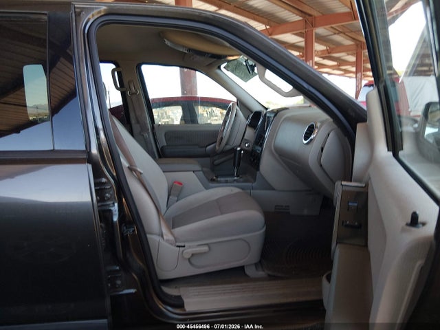 45456496 :رقم المزاد ، 1FMEU73E76UA30362 vin ، 2006 Ford Explorer Xlt مزاد بيع