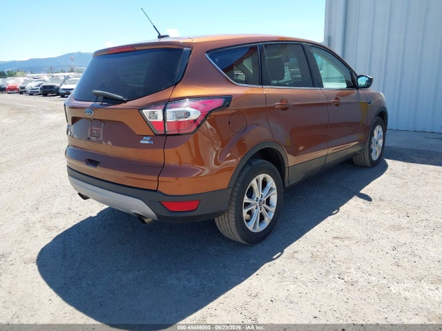 Ford ESCAPE SE 2017 1FMCU9GD4HUE18608 Image 4