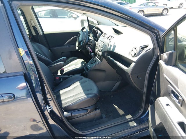 Mazda Mazda5 Grand Touring 2014 JM1CW2DL8E0168231 Image 5
