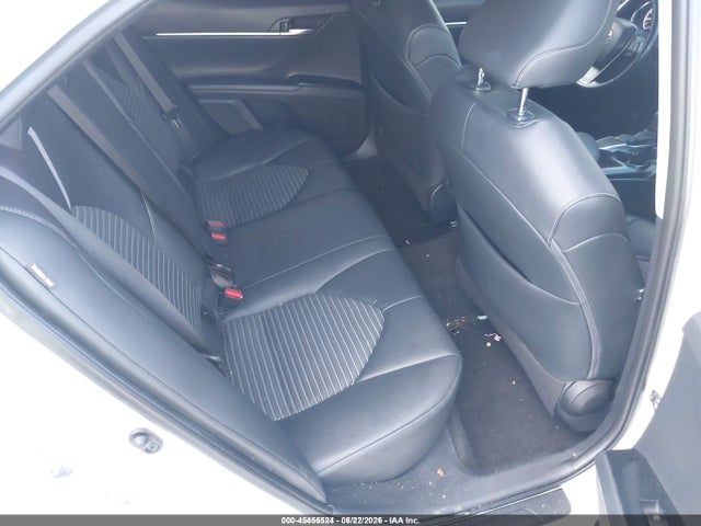 45456524 :رقم المزاد ، 4T1B11HK3JU505795 vin ، 2018 Toyota Camry Se مزاد بيع