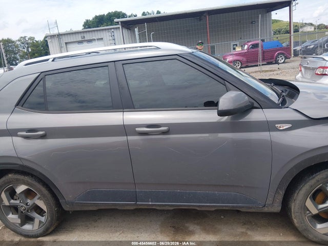 Продажа на аукционе авто 2022 Hyundai Venue Sel, vin: KMHRC8A30NU137490, номер лота: 45456602