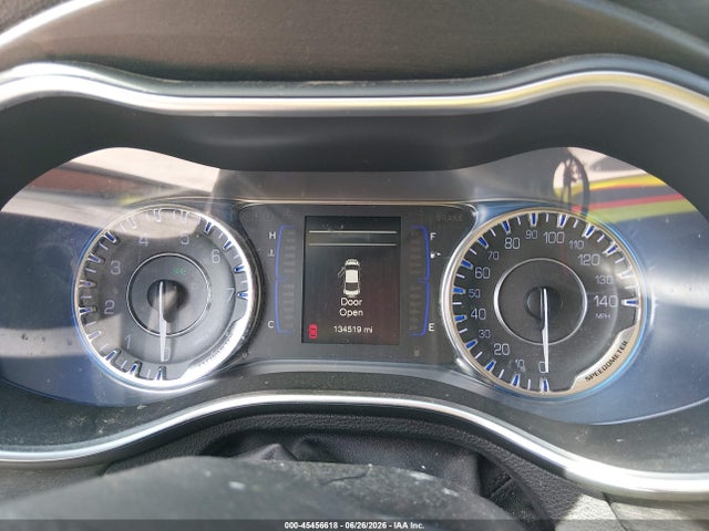 45456618 :رقم المزاد ، 1C3CCCAB0GN168597 vin ، 2016 Chrysler 200 Limited مزاد بيع