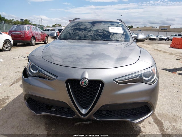 Продаж на аукціоні авто 2018 Alfa Romeo Stelvio Ti Sport Awd, vin: ZASFAKNN2J7B79388, номер лоту: 45456620