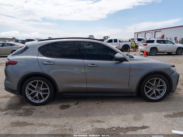 Продаж на аукціоні авто 2018 Alfa Romeo Stelvio Ti Sport Awd, vin: ZASFAKNN2J7B79388, номер лоту: 45456620