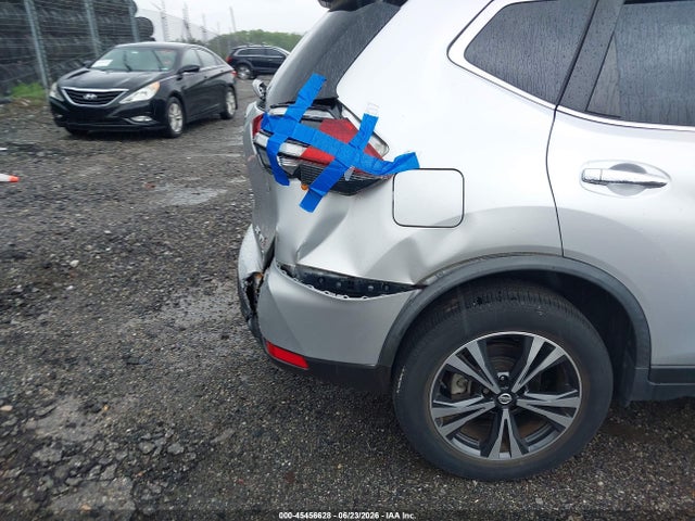 Nissan ROGUE SV 2019 JN8AT2MV2KW384400 Image 17