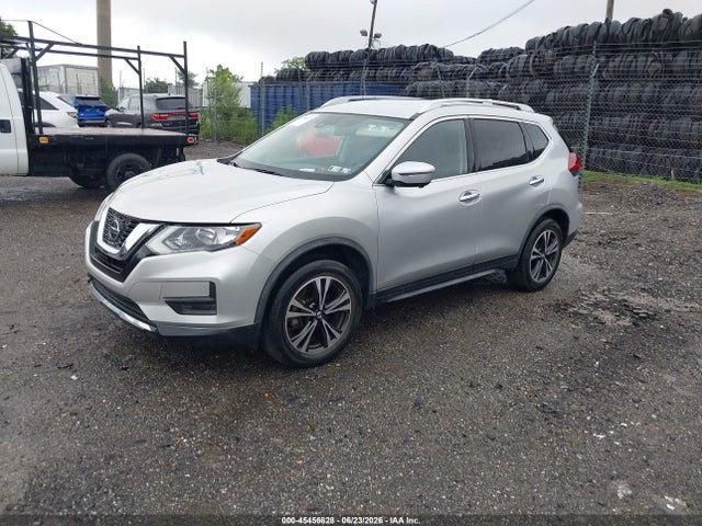 Nissan ROGUE SV 2019 JN8AT2MV2KW384400 Image 2