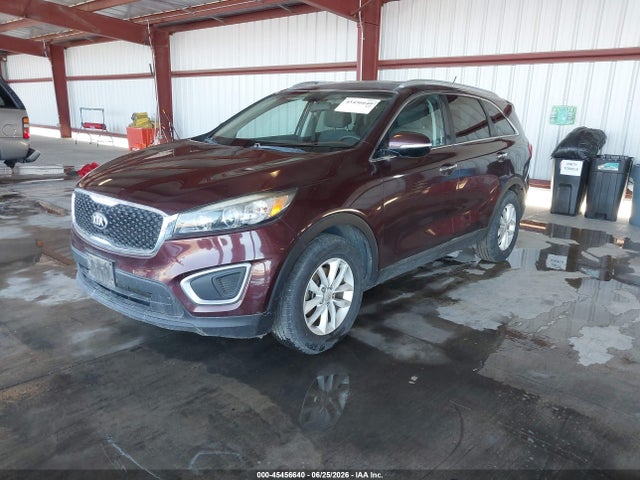 KIA Sorento 3.3l Lx 2017 5XYPG4A52HG222007 Image 2