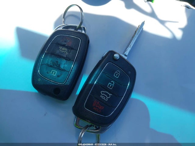 Hyundai SONATA SE 2016 5NPE24AF5GH280117 Image 11