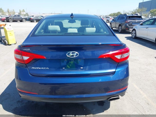 Hyundai SONATA SE 2016 5NPE24AF5GH280117 Image 16