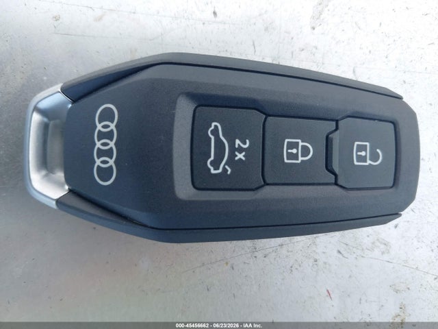 WAU55CFN2TN024722 Audi A6 Premium Plus Quattro S Tronic