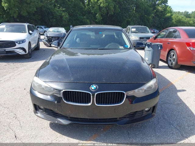 45456664 :رقم المزاد ، WBA3B5G58FNS13969 vin ، 2015 Bmw 328i Xdrive مزاد بيع