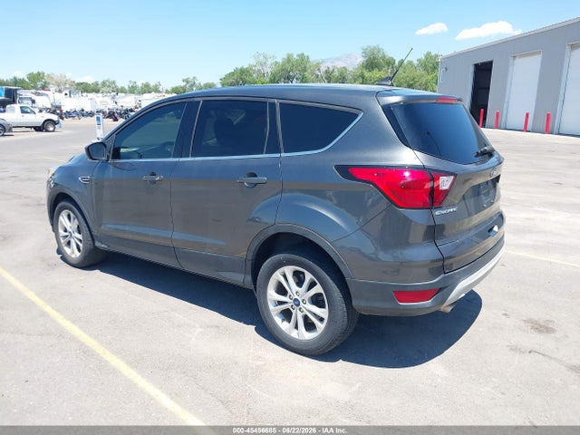 1FMCU9GD7KUA36886 Ford ESCAPE SE