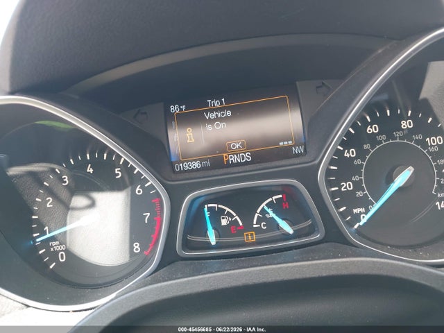 1FMCU9GD7KUA36886 Ford ESCAPE SE