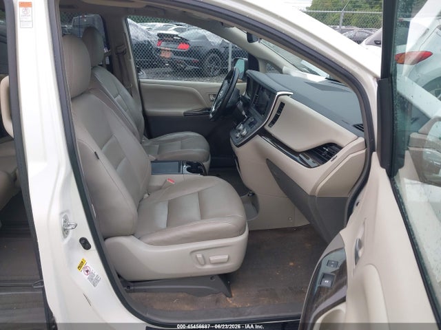 Toyota Sienna Xle 8 Passenger 2015 5TDYK3DC8FS643768 Image 5