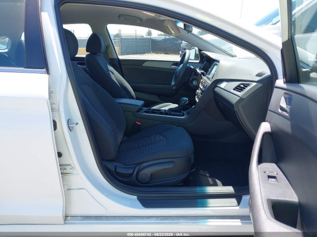 Hyundai SONATA ECO 2018 5NPE24AA9JH682833 Image 5