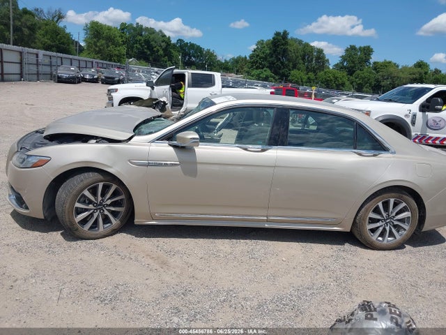 1LN6L9PKXH5608695 Lincoln Continental Premiere
