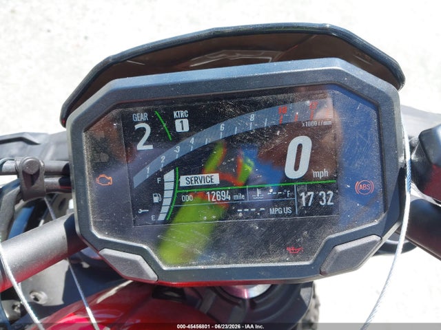 45456801 :رقم المزاد ، ML5EREN14RDAB1933 vin ، 2024 Kawasaki Er650 N مزاد بيع