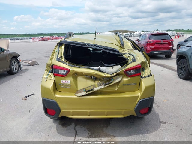JF2GTABC1MH233591 Subaru Crosstrek