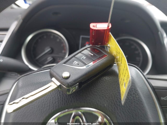 4T1C11AK7MU564514 Toyota CAMRY LE