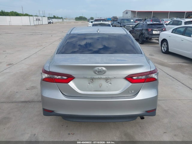 4T1C11AK7MU564514 Toyota CAMRY LE