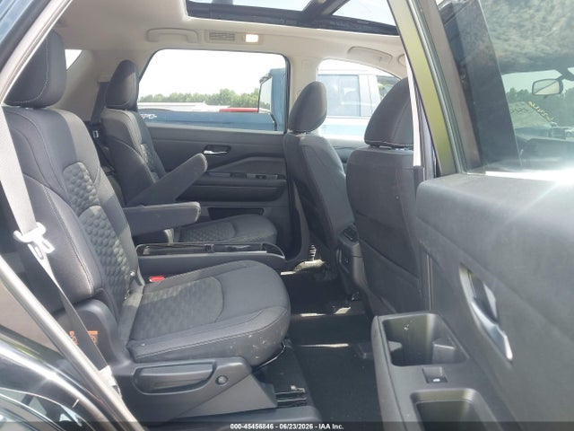 45456846 :رقم المزاد ، 5N1DR3BD4NC216539 vin ، 2022 Nissan Pathfinder Sv 4wd مزاد بيع