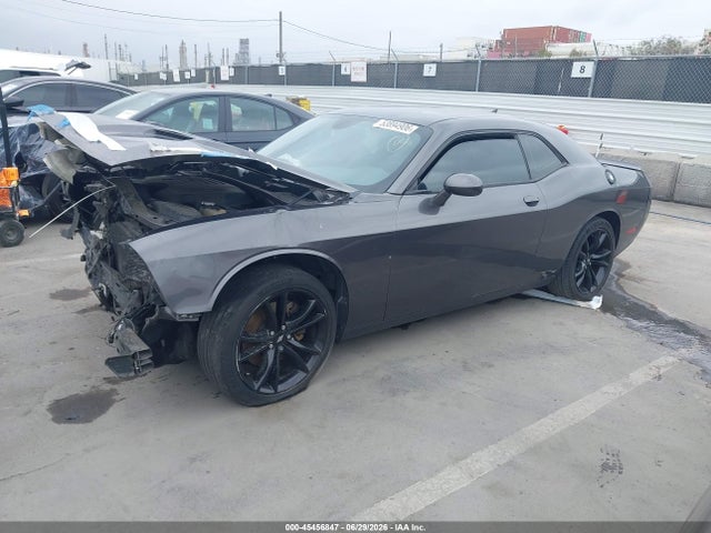 Dodge Challenger Sxt Plus 2017 2C3CDZAG5HH501592 Image 2