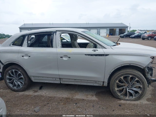 45456868 :رقم المزاد ، 2LMPJ8K93PBL02915 vin ، 2023 Lincoln Nautilus Reserve مزاد بيع