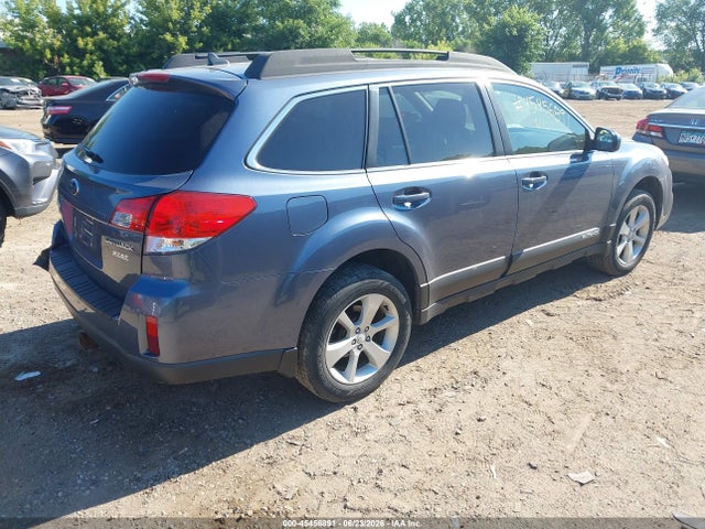 Продаж на аукціоні авто 2014 Subaru Outback 2.5i Premium, vin: 4S4BRBCC2E3324388, номер лоту: 45456891