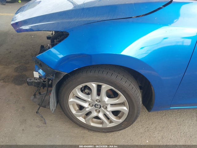 Продажа на аукционе авто 2018 Toyota Yaris Ia, vin: 3MYDLBYV6JY312479, номер лота: 45456901