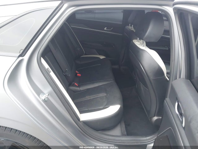 KNAG64J78T5400697 KIA K5 Gt-line Fwd