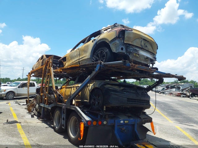 45456932 :رقم المزاد ، 1FVHAHAV11PF93036 vin ، 2001 Freightliner Conventional Fld120 مزاد بيع