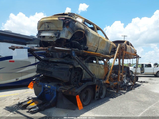 45456932 :رقم المزاد ، 1FVHAHAV11PF93036 vin ، 2001 Freightliner Conventional Fld120 مزاد بيع