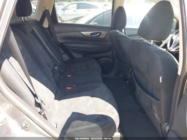 2015 Nissan Rogue Sv მანქანა იყიდება აუქციონზე, vin: 5N1AT2MV8FC838311, აუქციონის ნომერი: 45456942