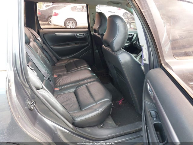 Продажа на аукционе авто 2004 Volvo V70 T5, vin: YV1SW53D842364688, номер лота: 45456952