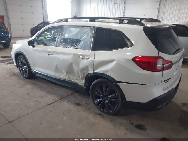 2022 Subaru Ascent Onyx Edition მანქანა იყიდება აუქციონზე, vin: 4S4WMAJD8N3426476, აუქციონის ნომერი: 45456957