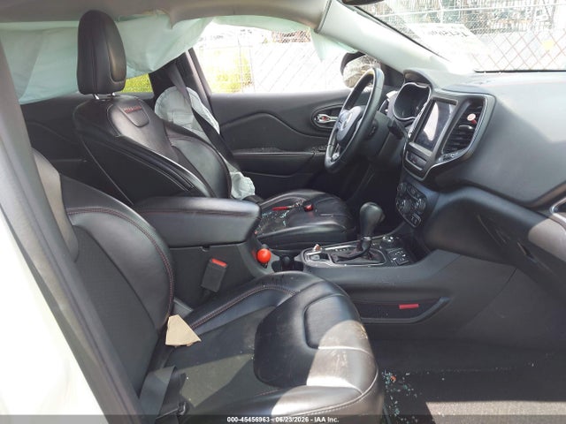 45456963 :رقم المزاد ، 1C4PJMBX0KD422388 vin ، 2019 Jeep Cherokee Trailhawk 4x4 مزاد بيع